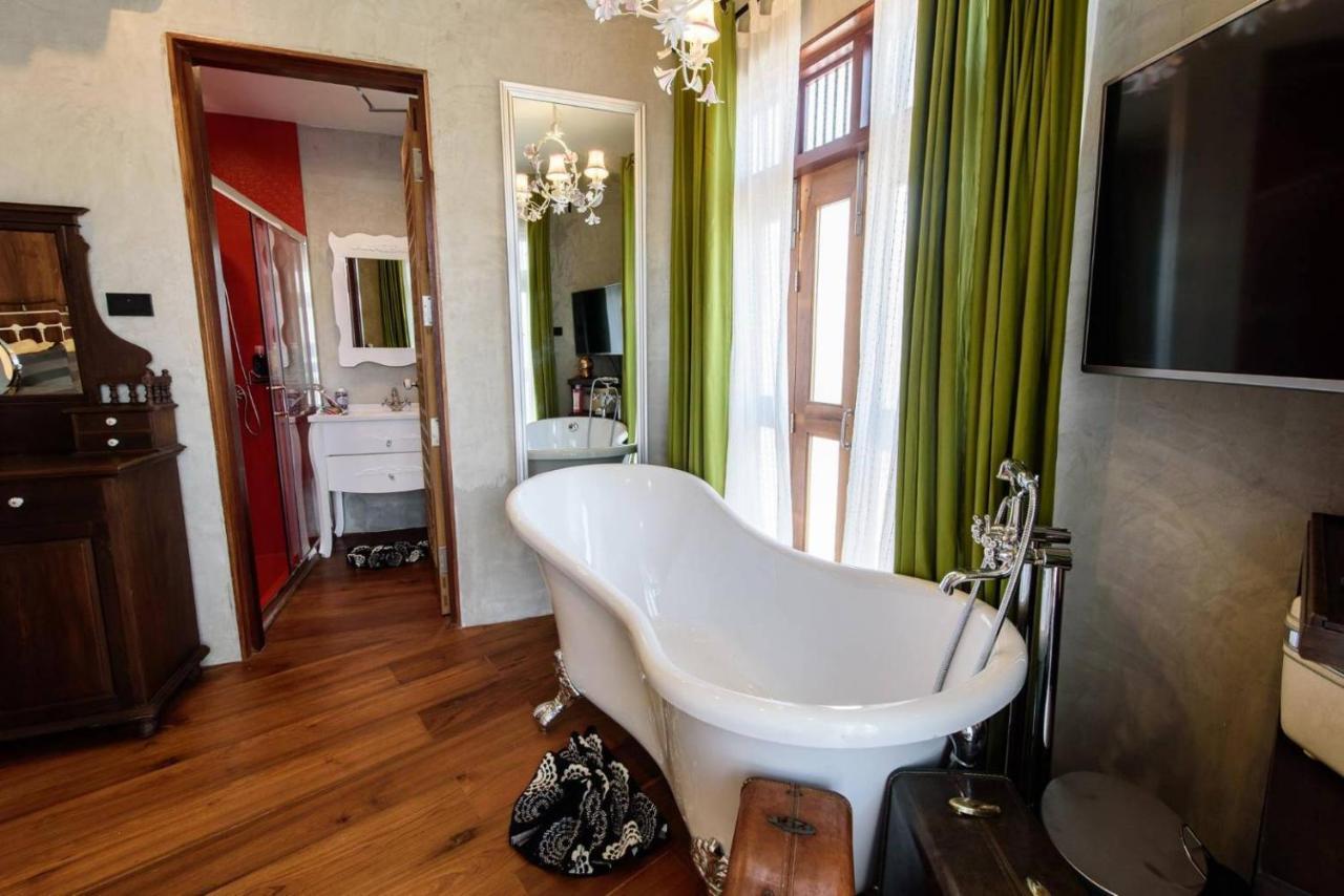 Roomquest Rimrabeang At Amphawa Dış mekan fotoğraf